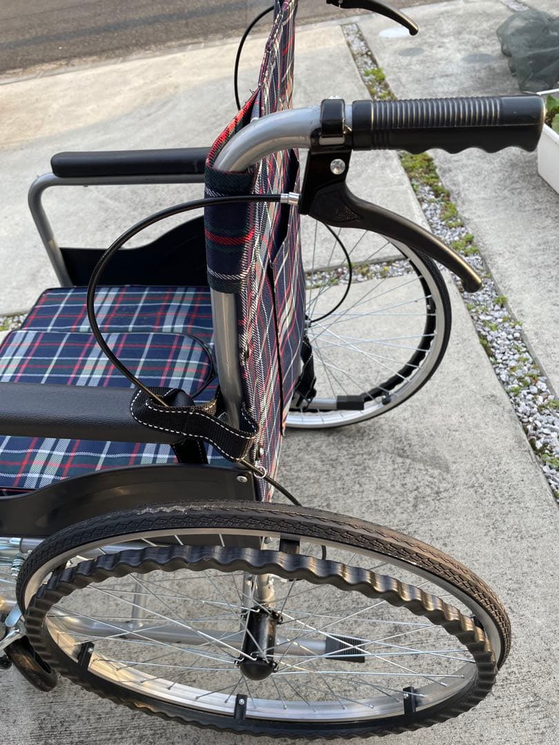 ハ*ト様 中古美品　自走式　車椅子　美品　手渡し　可能な方のみ　引き取り場所多摩