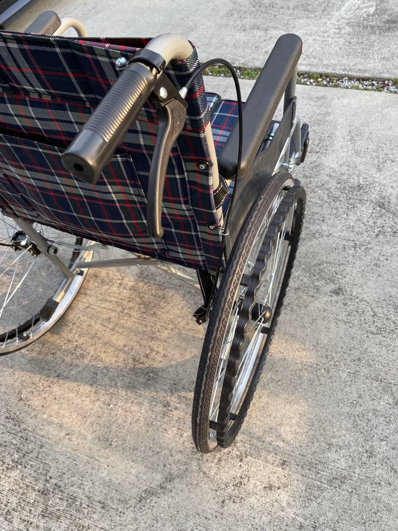 ハ*ト様 中古美品　自走式　車椅子　美品　手渡し　可能な方のみ　引き取り場所多摩