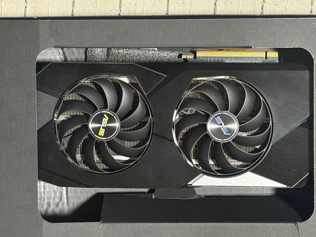 グラフィックボード・グラボ・ビデオカード ASUS AMD Radeon RX 6750 XT 12GB GDDR6