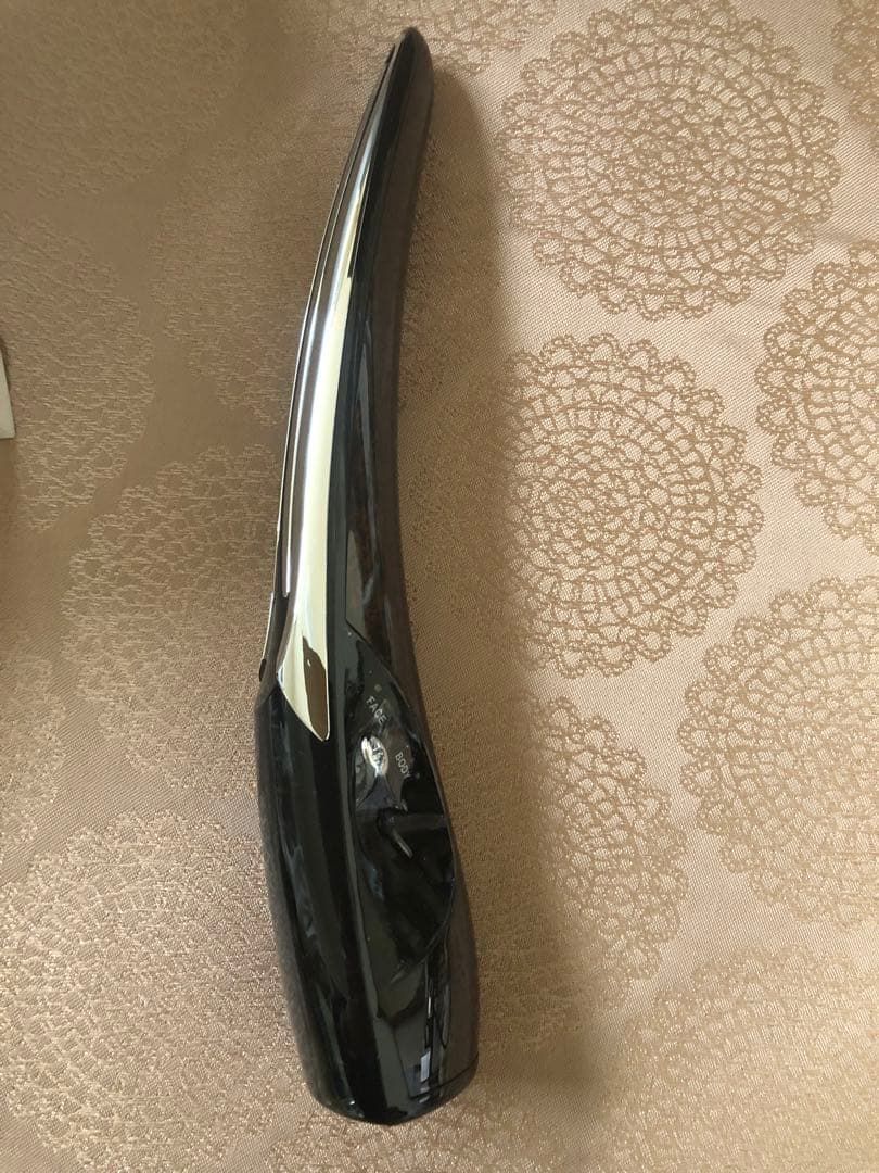 【未使用です✨】パイラナイト　美顔器セット マルチビューティージェル付き