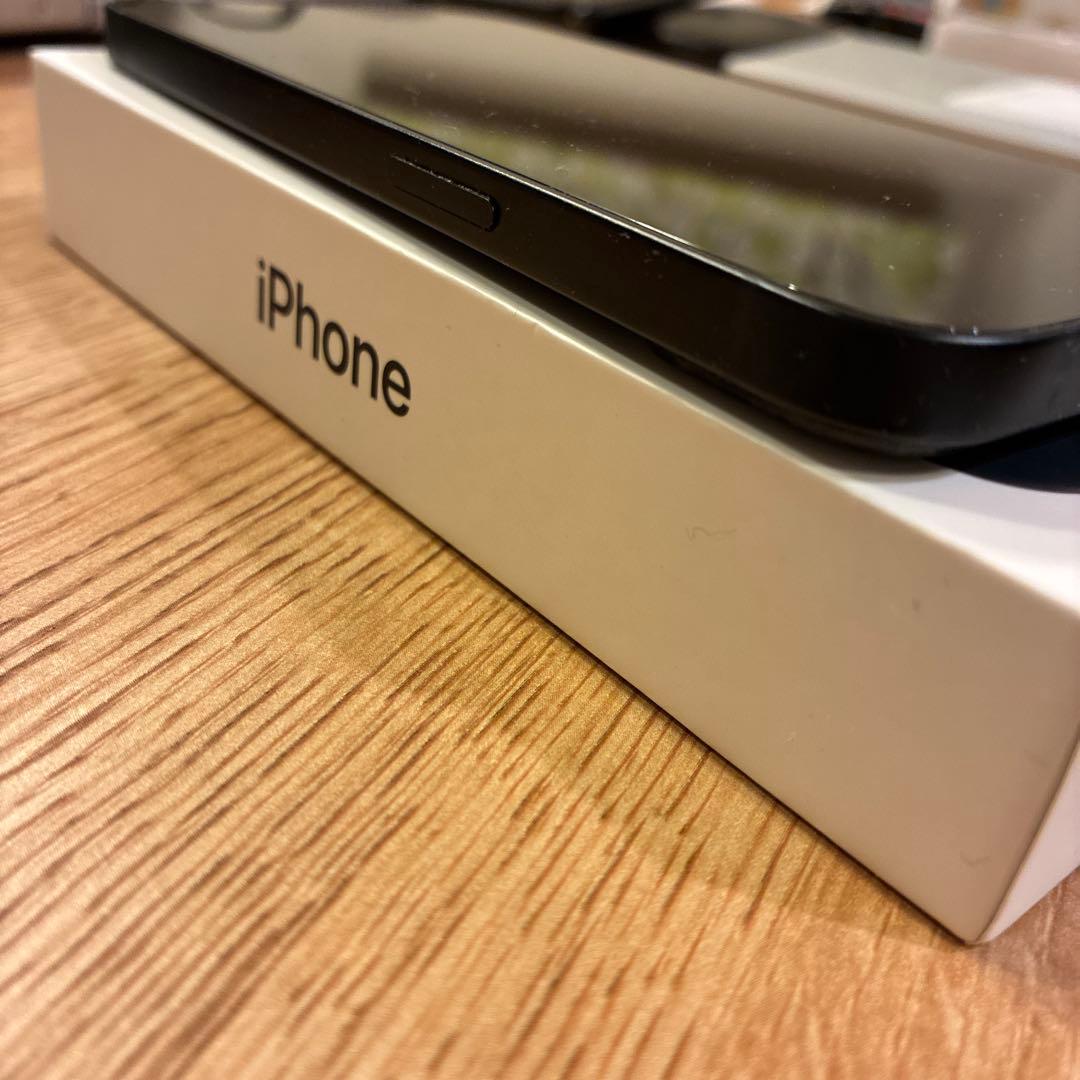 Apple iPhone 13 ミッドナイト　128gb