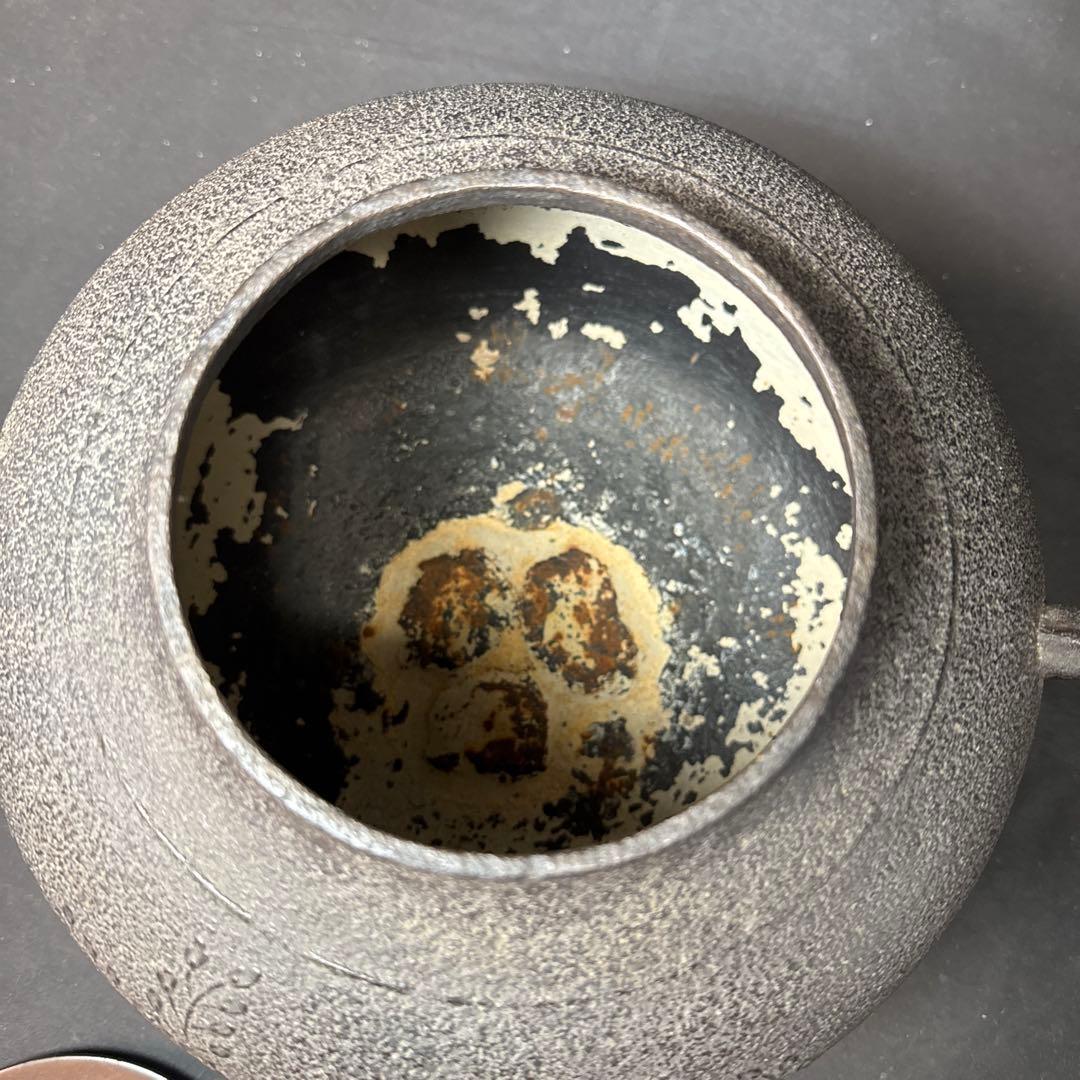 J46 送料無料　真形釜　桐地紋　釜　茶釜　在銘　茶道具　茶室　共箱　釜鐶