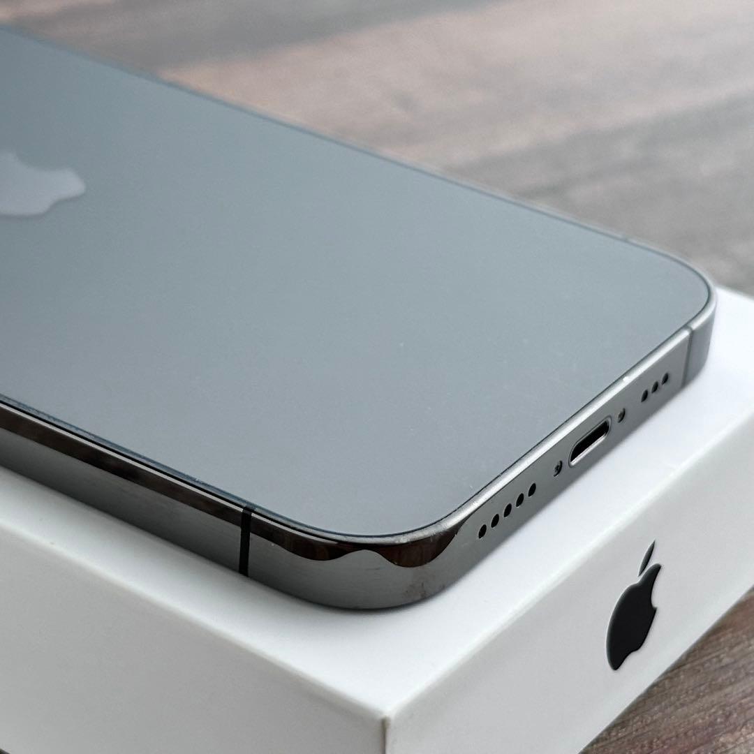 【大容量‼︎】iPhone12Pro 本体 Graphite 256GB