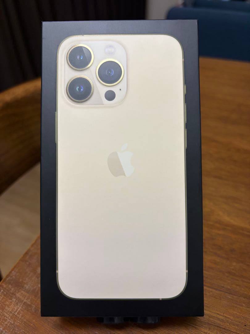 iPhone 13 Pro ゴールド 本体 128GB 背面ひび割れあり