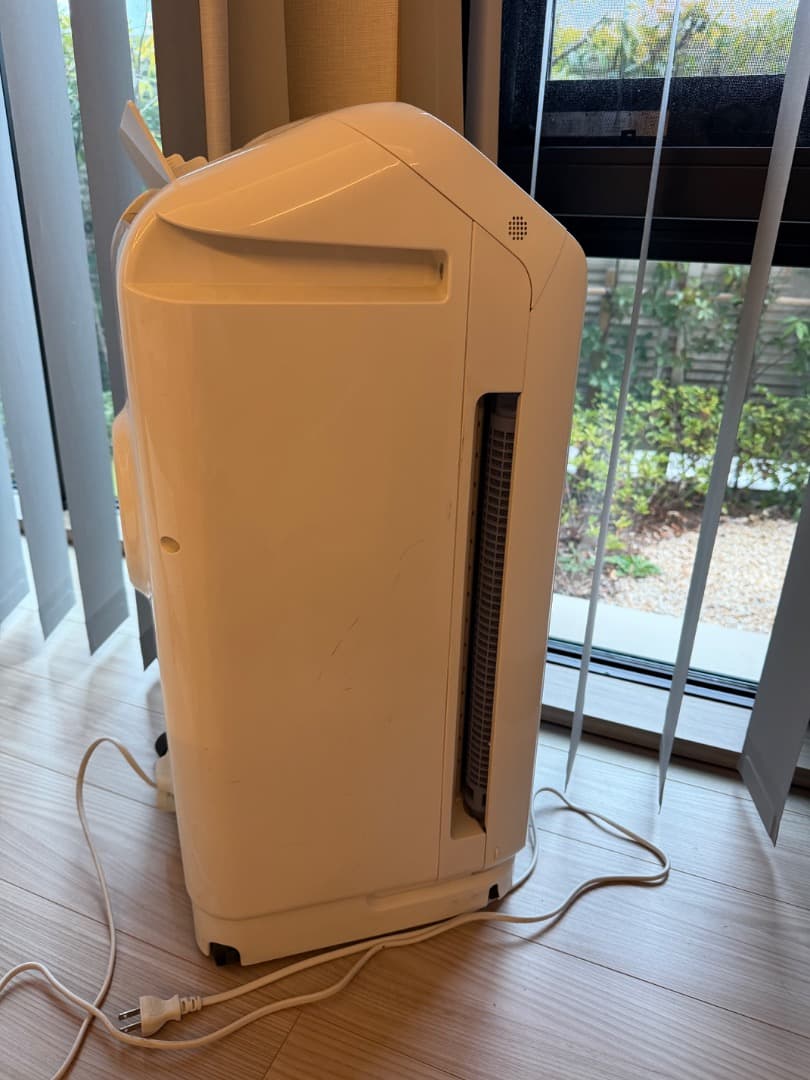 ダイキン クリアフォースZ 除加湿空気清浄機 MCZ70T-W