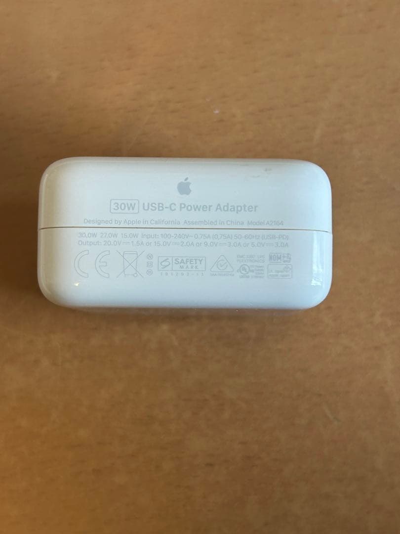 【純正・未開封有】Apple MacBook電源アダプタ&有線LAN 3点セット
