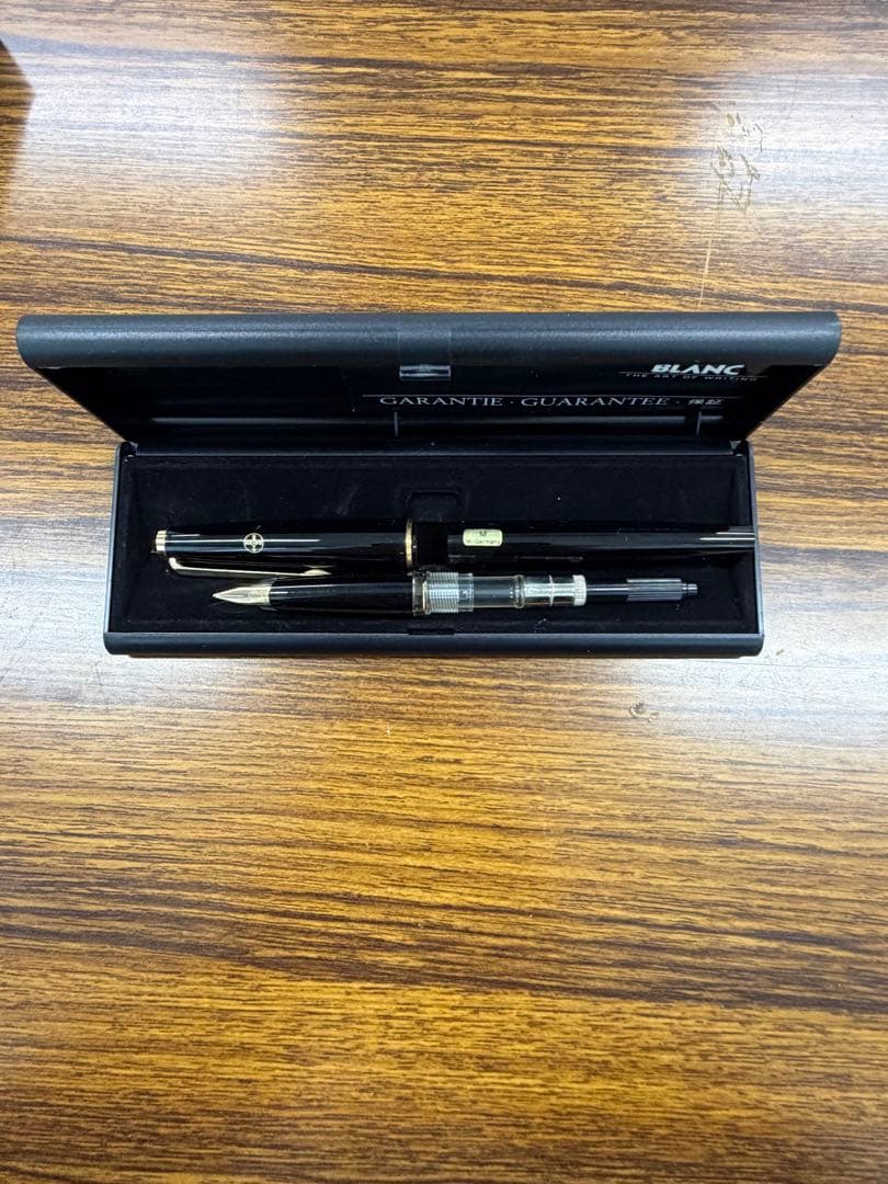 【新品未使用品】【送料無料】MONTBLANC モンブラン 万年筆　0324
