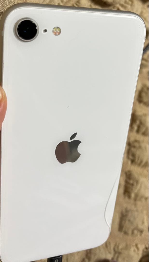 ⭐︎ジャンク品⭐︎iPhoneSE2 128GB ホワイト