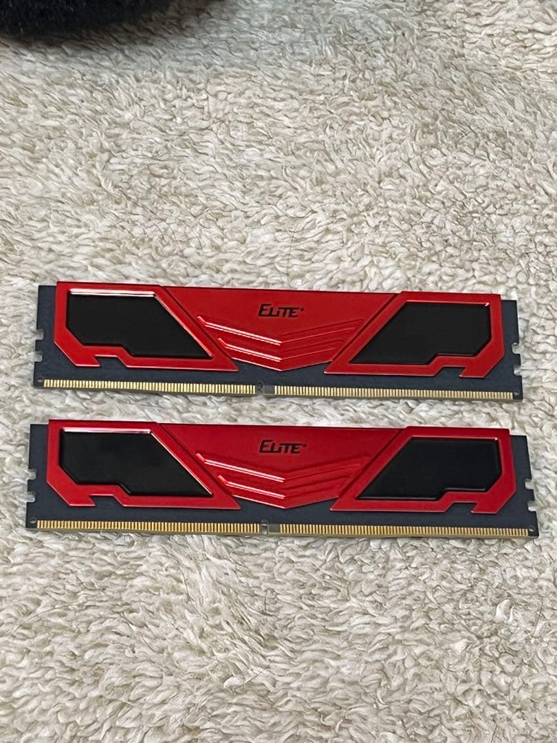 Teamgroup Elite DDR4 32GB (2x16GB) メモリー