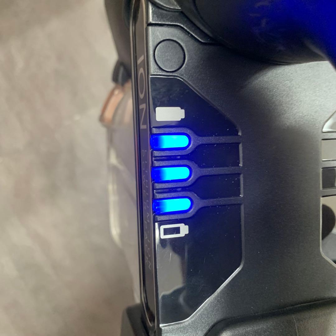 動作確認済み　Shark シャーク EVOFLEX S30 コードレスクリーナー