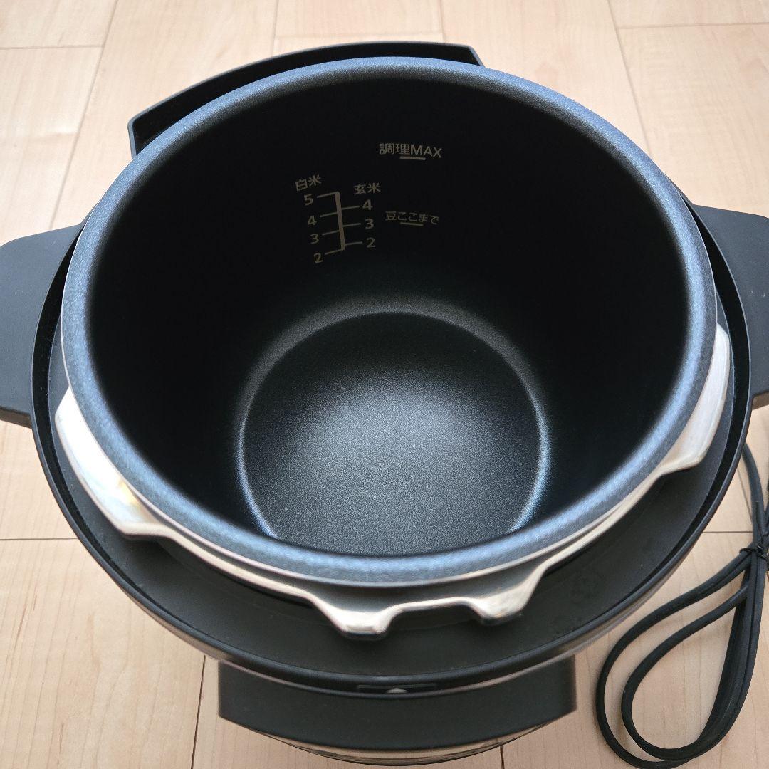 パナソニック 電気圧力鍋 2.0L　SR-MP300　ブラック