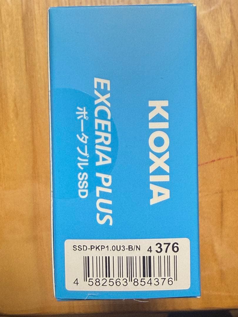 外付けハードディスク・ドライブ KIOXIA EXCERIA Portable SSD PKP1.0U3