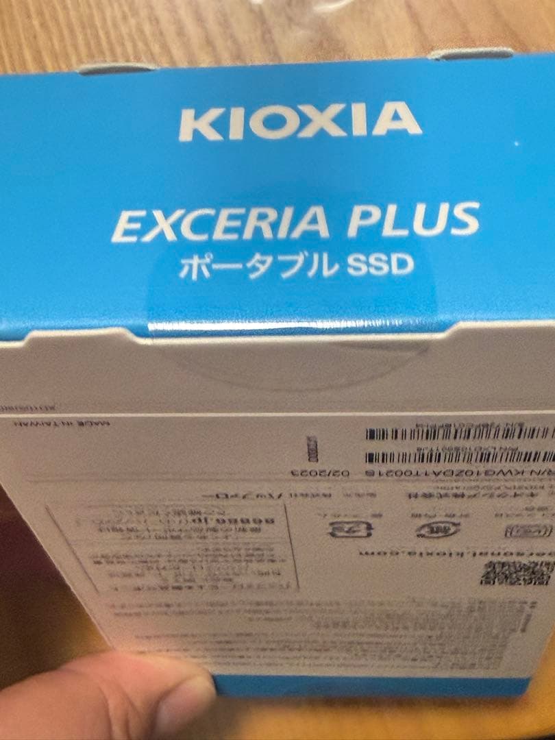 外付けハードディスク・ドライブ KIOXIA EXCERIA Portable SSD PKP1.0U3