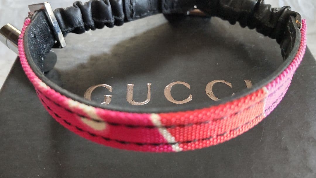 未使用 グッチ GUCCI 猫 首輪 レザー ヴィンテージ