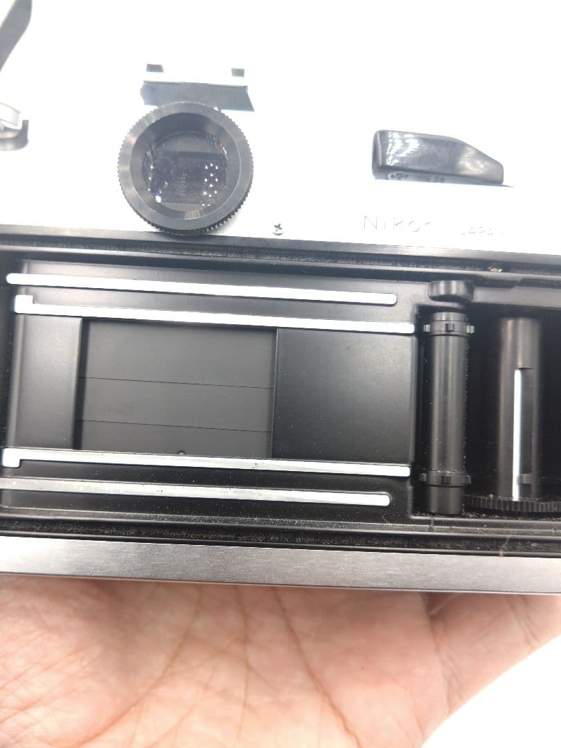 Nikomat FT2 フィルム一眼レフカメラ Tamronボディキャップ