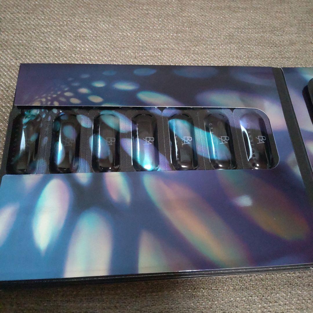 POLA B.A グランラグゼ セット冊子