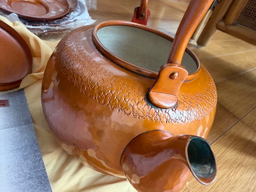 惣山　早川惣山　茶托　銅瓶　やかん　鎚起銅器　江戸小紋吹き寄せ　伝統工芸品