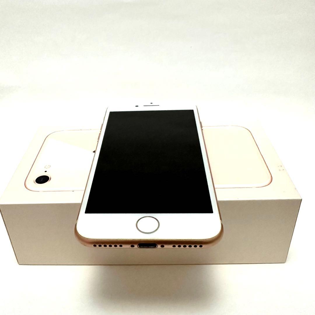 美品 iPhone 8 64GB ゴールド 本体 完動品 アイフォン