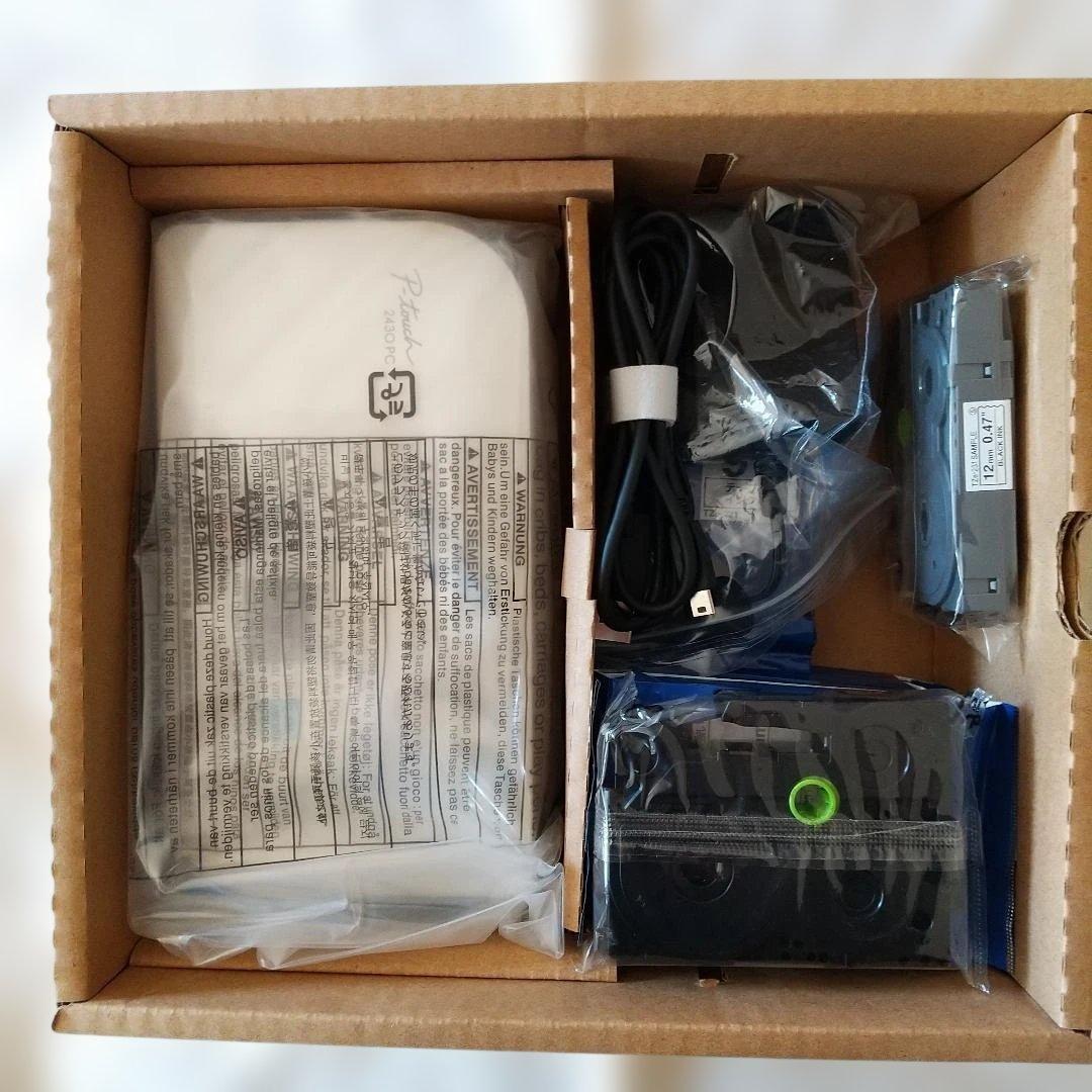 【新品　未使用】　ブラザー　ラベルライター　ピータッチ　2430PC