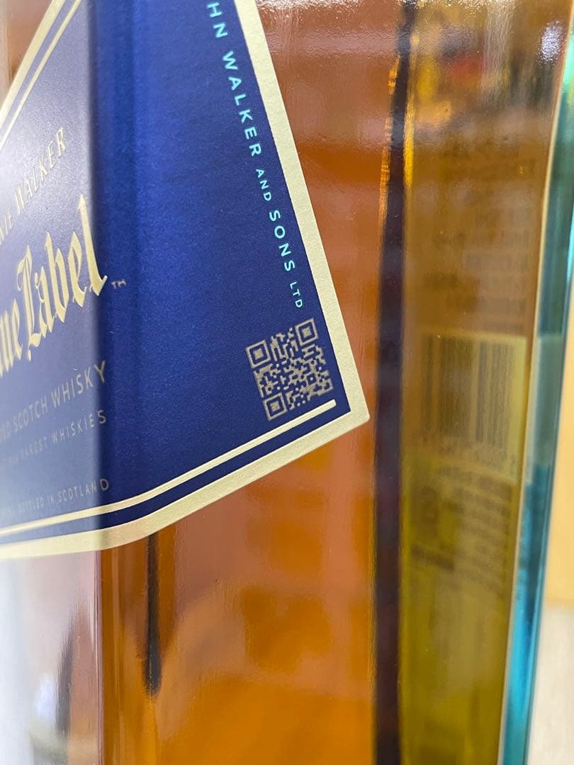 ◎ 未開封　ジョニー・ウォーカー ブルーラベル 750ml 箱付き