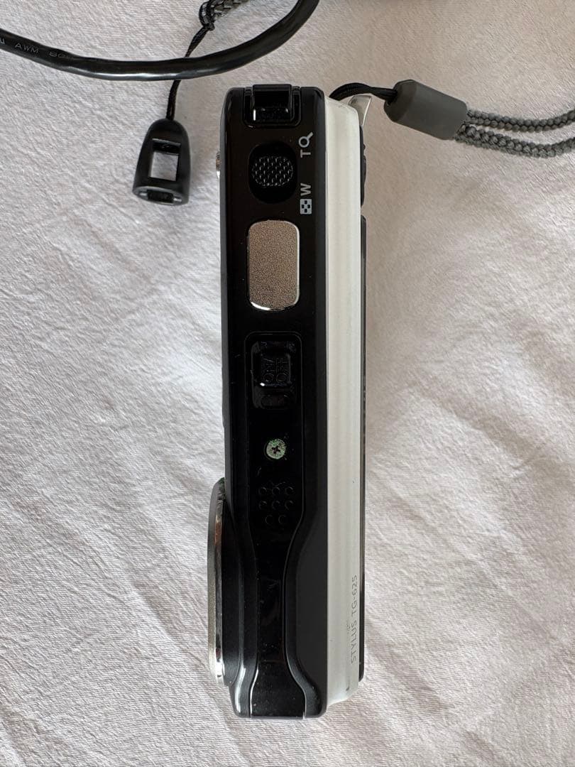 OLYMPUS Tough デジタルカメラ
