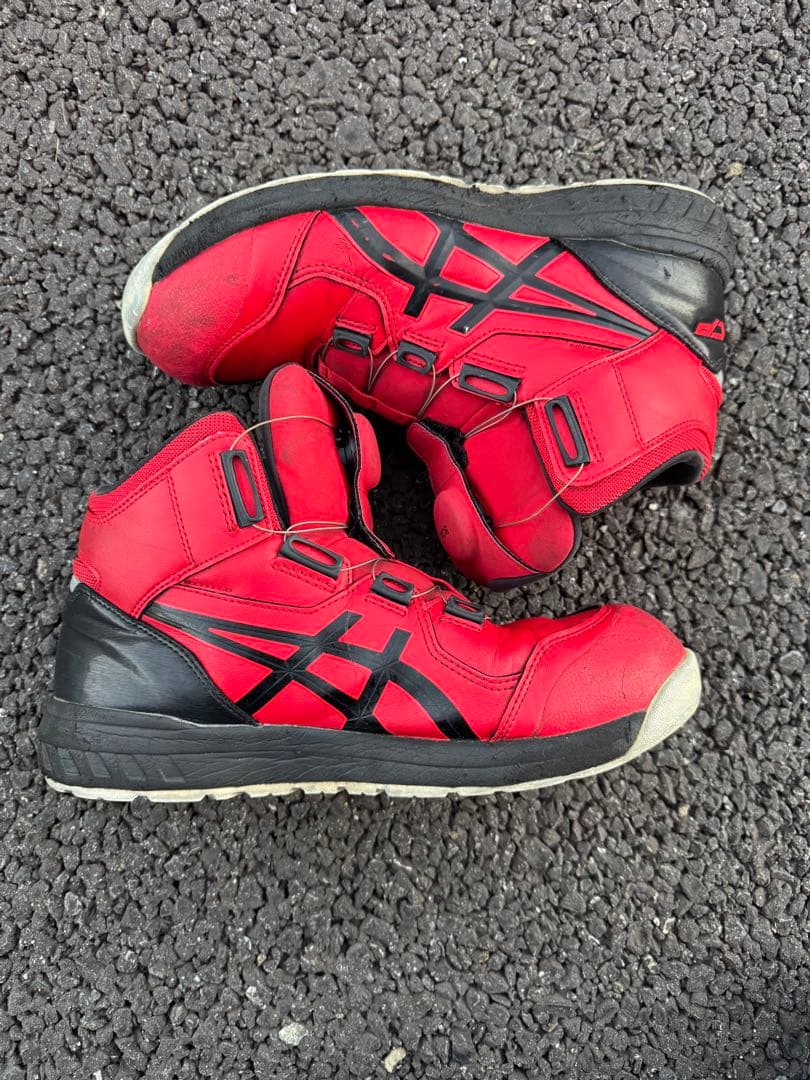 ASICS BOAシステム 赤 ハイカット安全靴