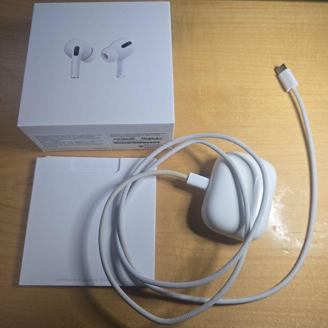 AirPods Pro 第1世代 MWP22J/A