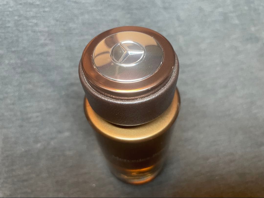 【美品】メルセデス・ベンツ ル パルファム 120ml（レザー調ケース付）