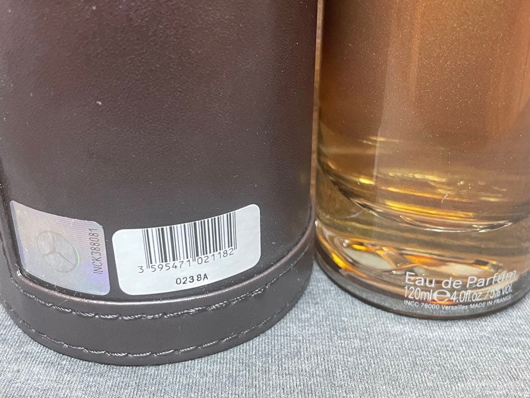 【美品】メルセデス・ベンツ ル パルファム 120ml（レザー調ケース付）