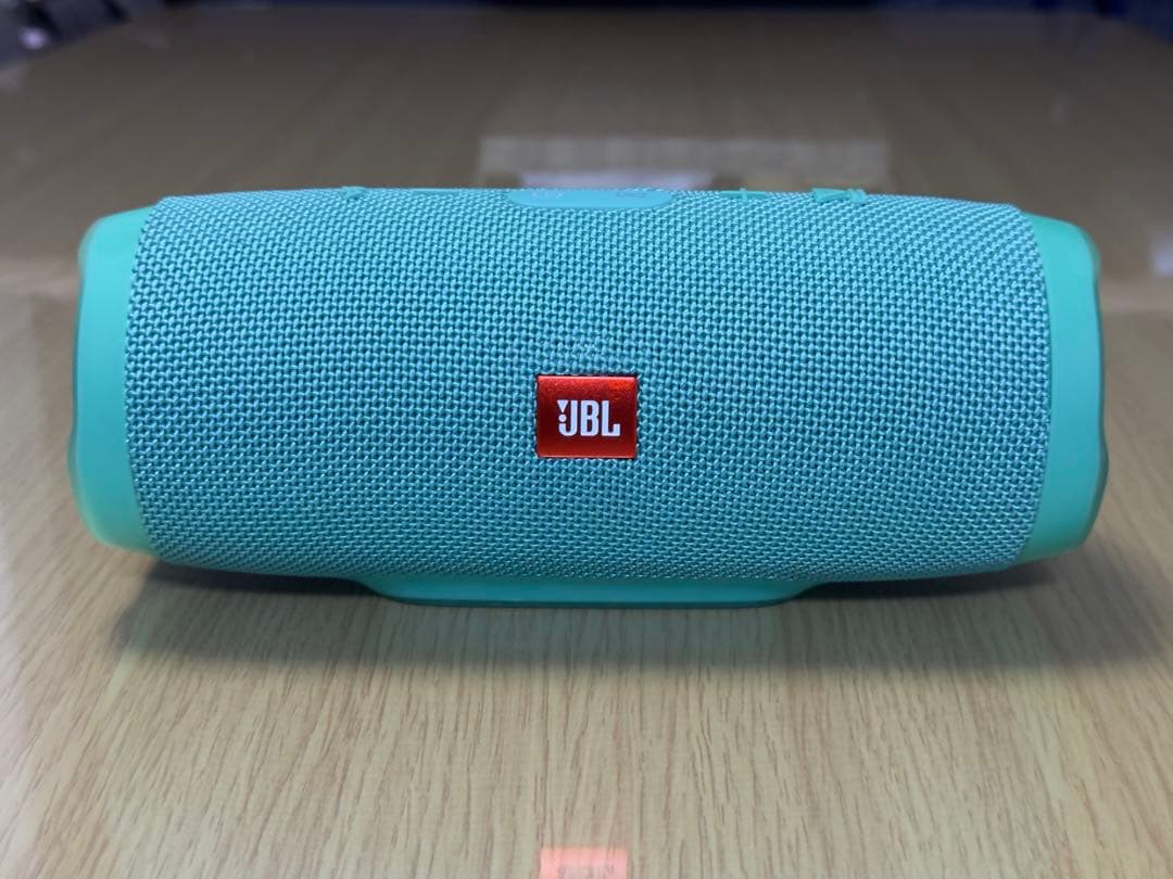 ★送料込★ JBL Charge3 ワイヤレス ステレオ スピーカー 通話可能