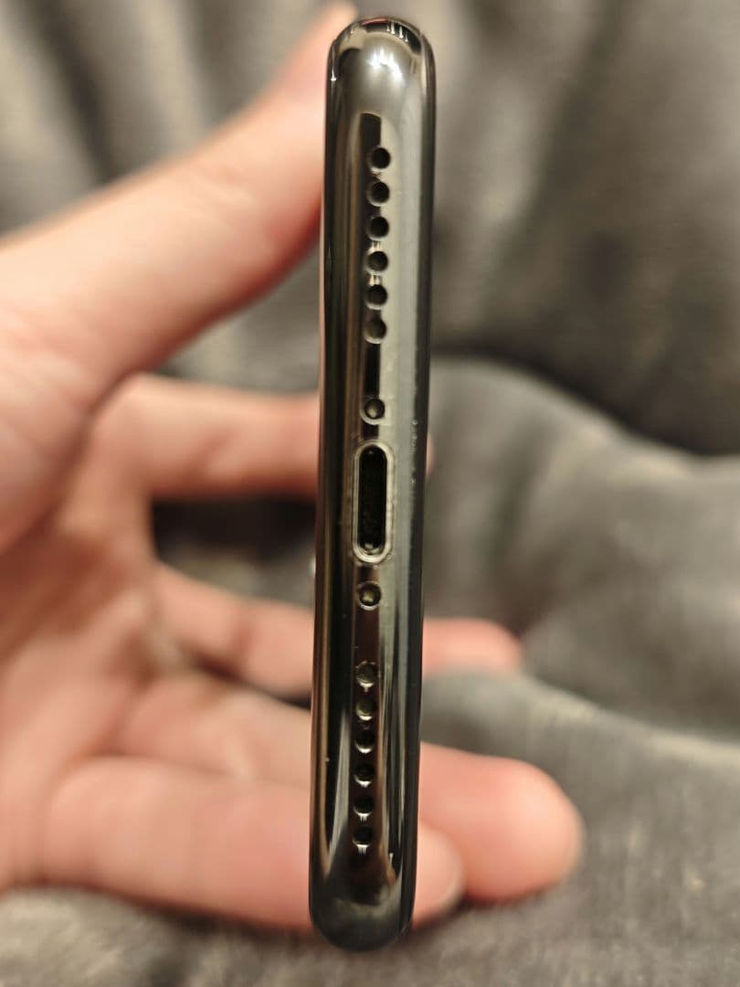 Apple iPhone X スペースグレー 本体のみ