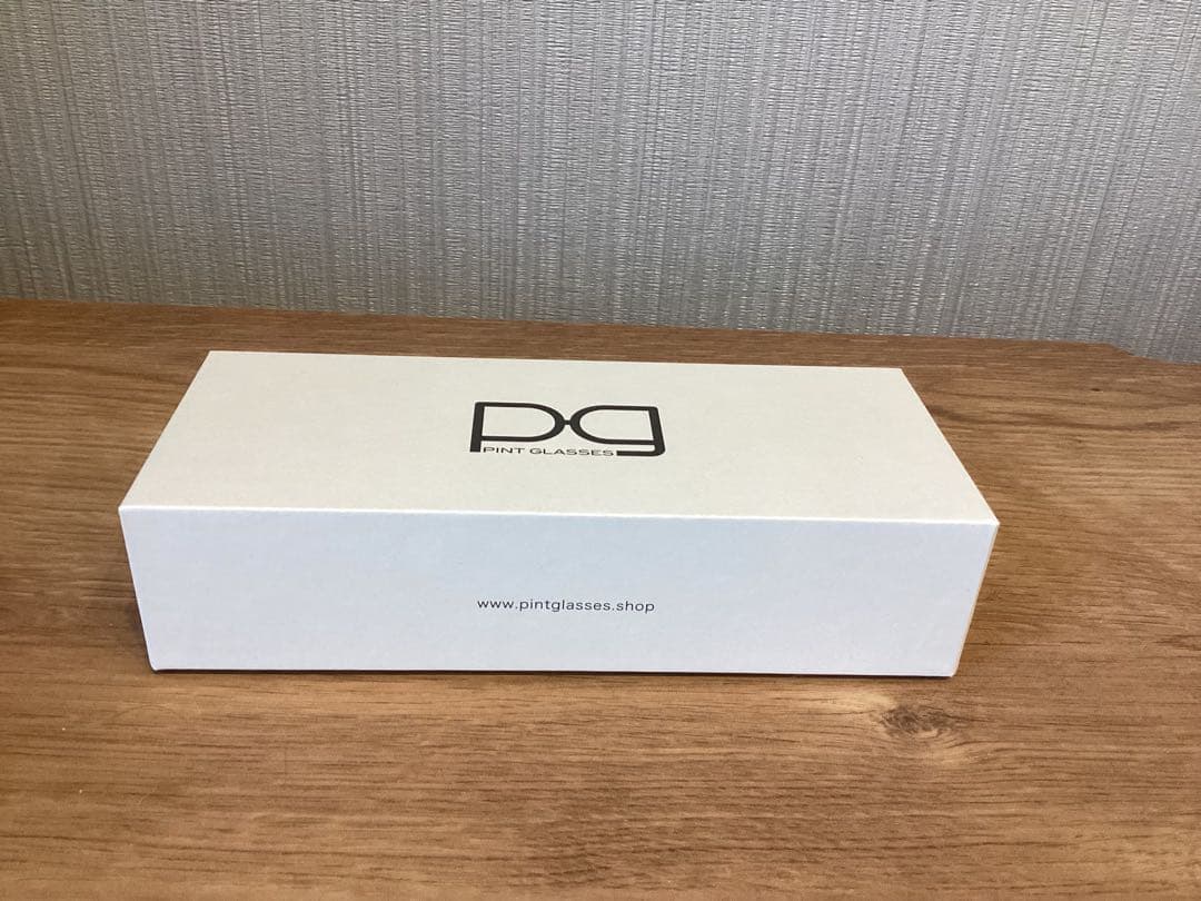 【新品未使用】ピントグラス　PG-205 レッド　赤　中度レンズ　老眼鏡