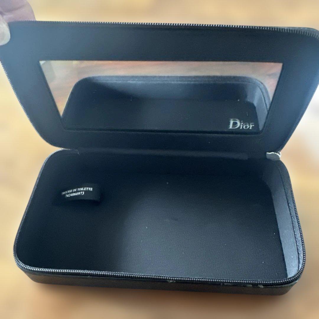 DIORのノベルティセット売りです。未使用