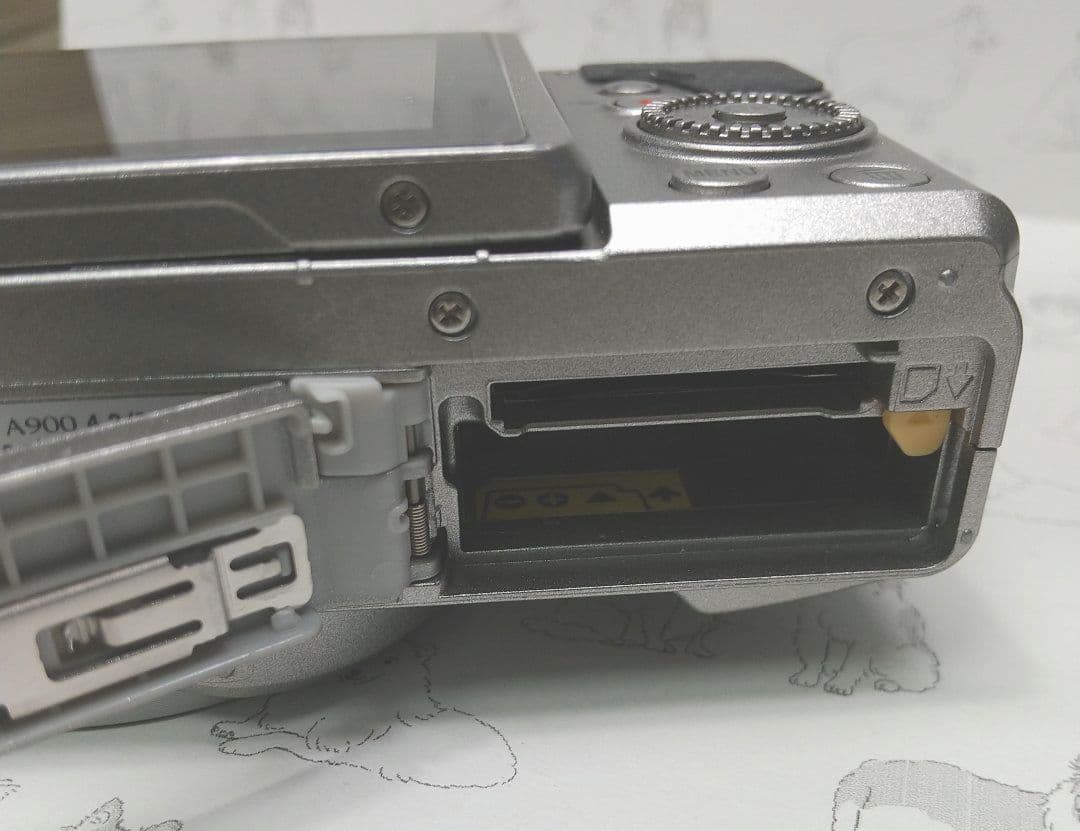 【RT24】NIKON coolpix A900 デジカメ 本体