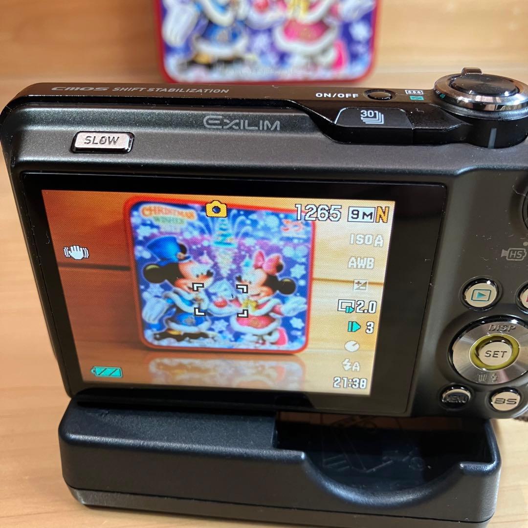 カシオ　CASIO EXILIM EX-FC100 コンパクトデジタルカメラ