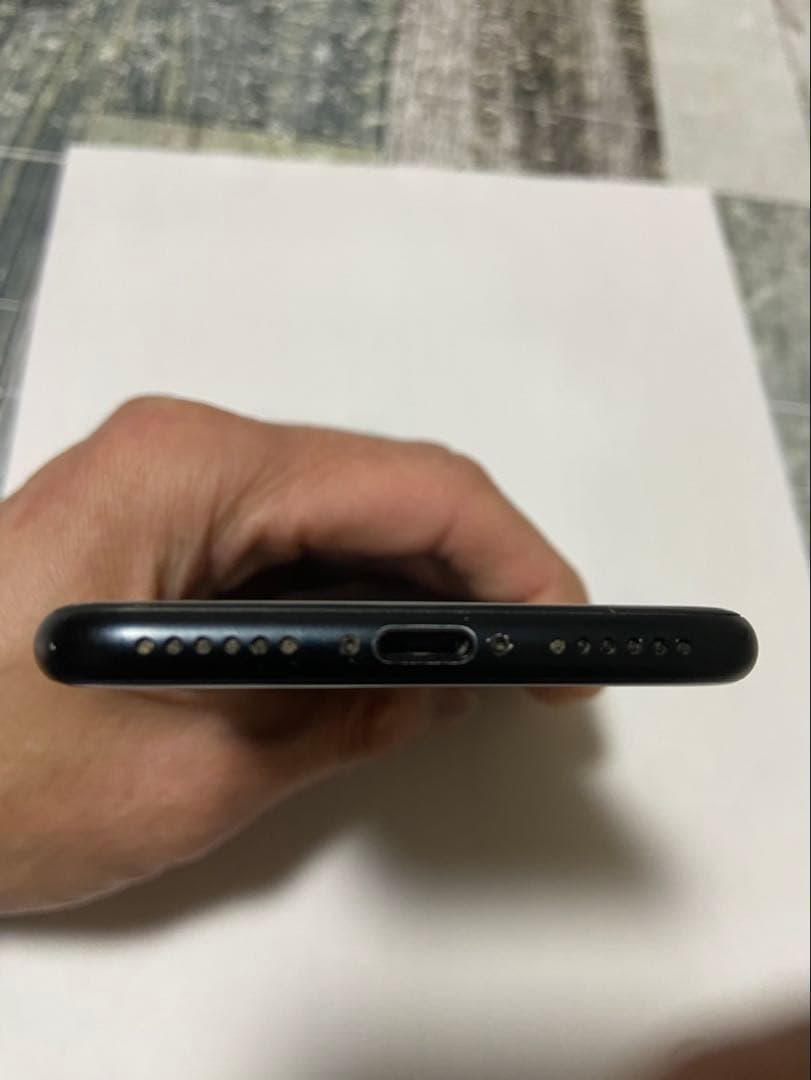 iPhone SE3 256GB SIMフリー ブラック