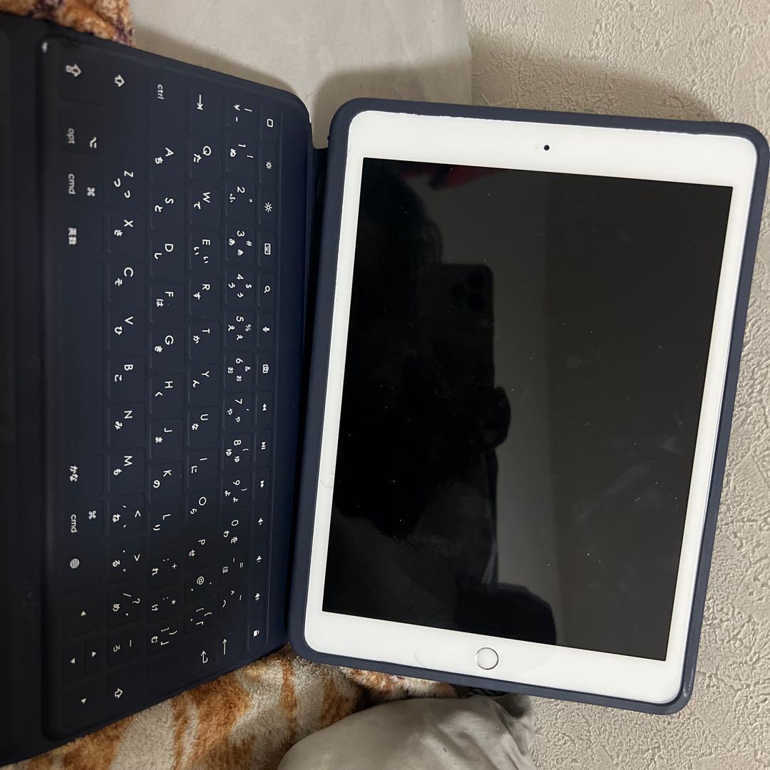 iPad 本体 キーボード付き ネイビー
