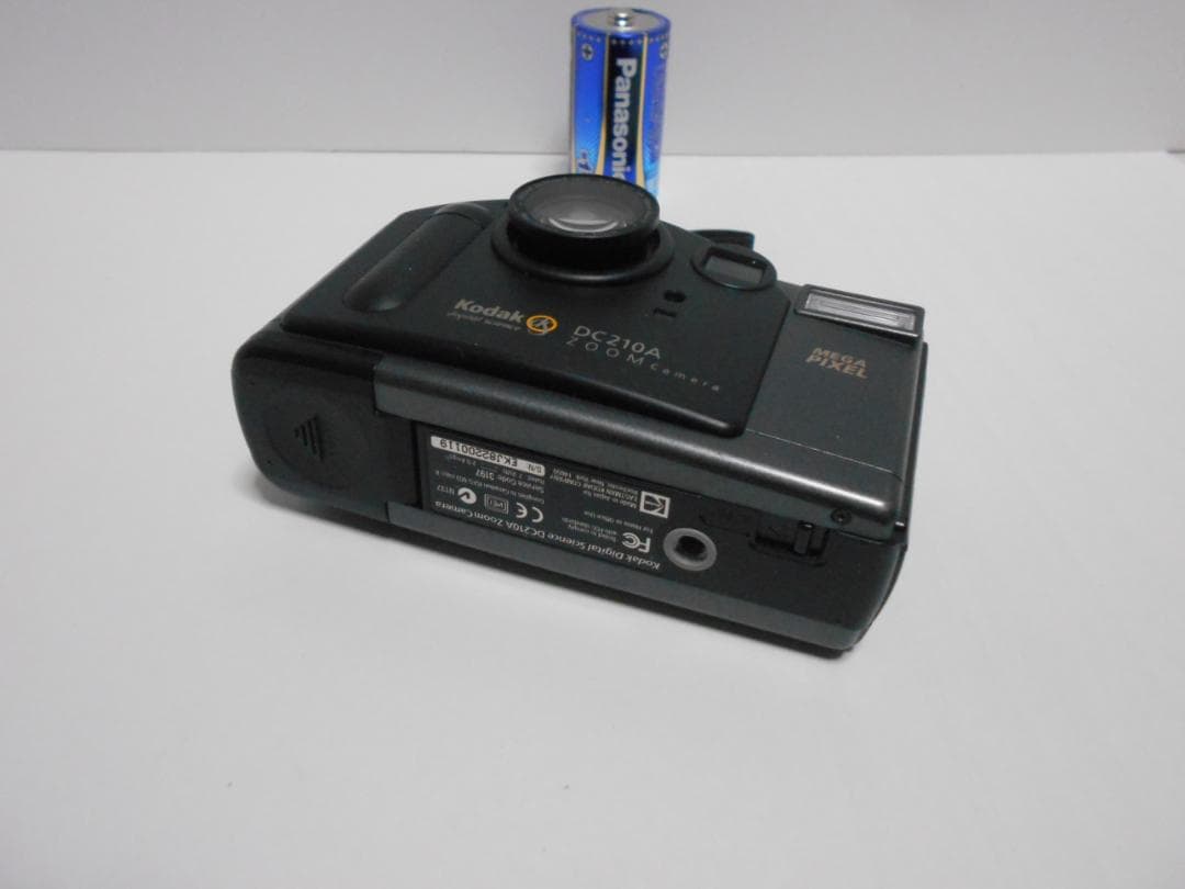 Kodak　DC210A ZOOM　レトロデジカメラ　カード付き