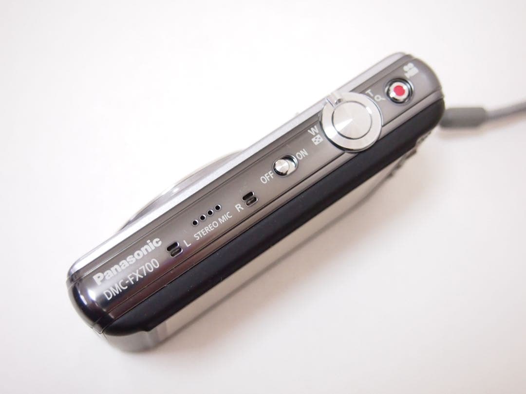 Panasonic Lumix DMC-FX700 美品コンパクトデジタルカメラ