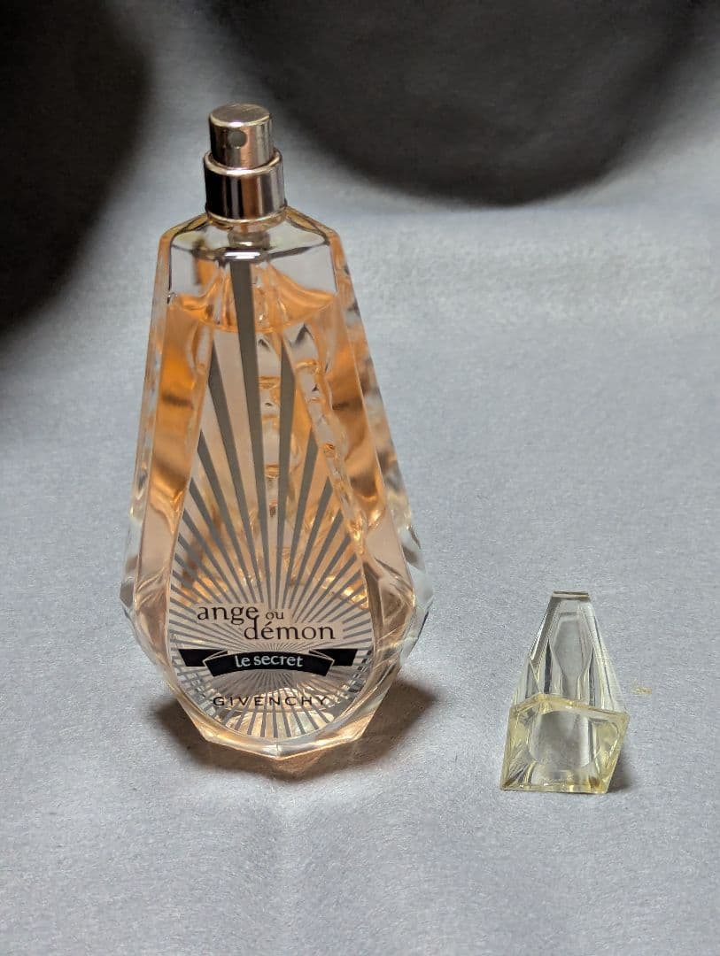 廃盤希少ジバンシィアンジュオゥデモンリシークレットオードパルファム100ml