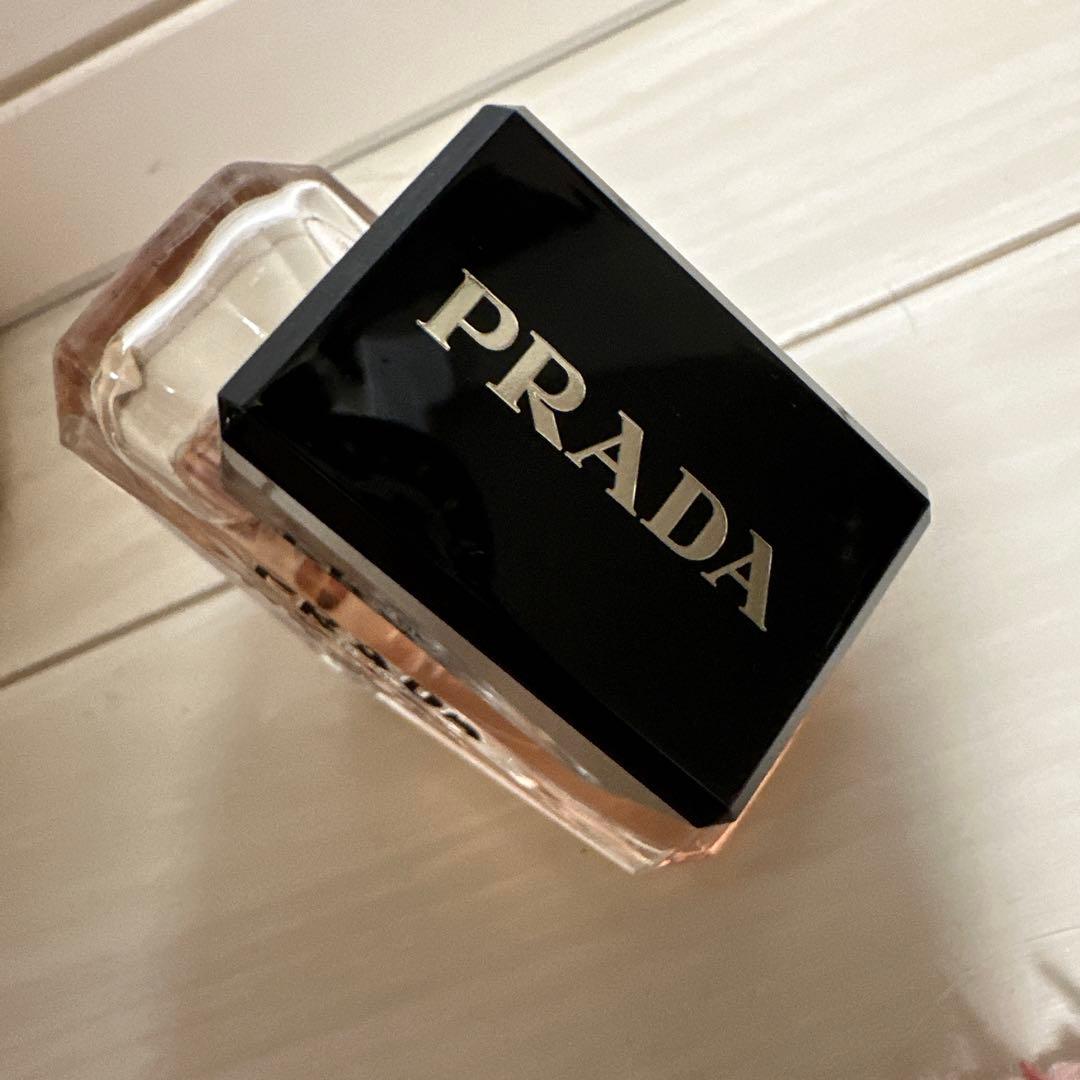 PRADA パラドックス オードパルファム