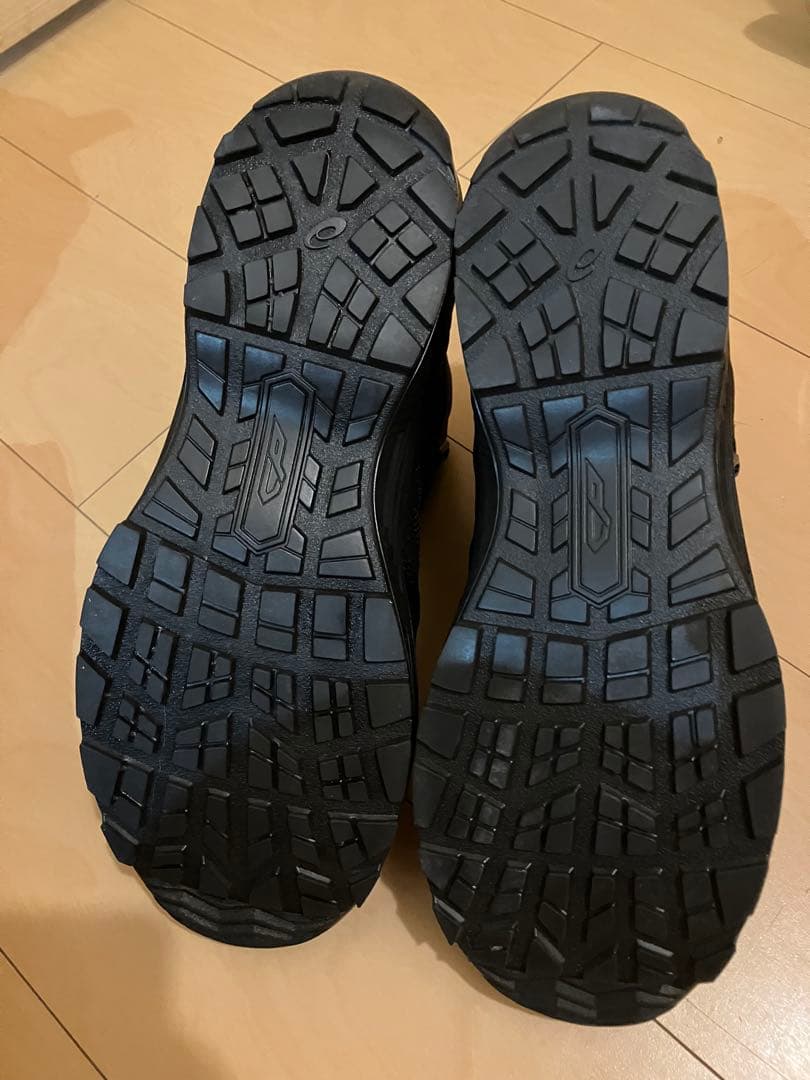 ASICS GORE-TEX 安全靴 ブラック アシックス　CP604