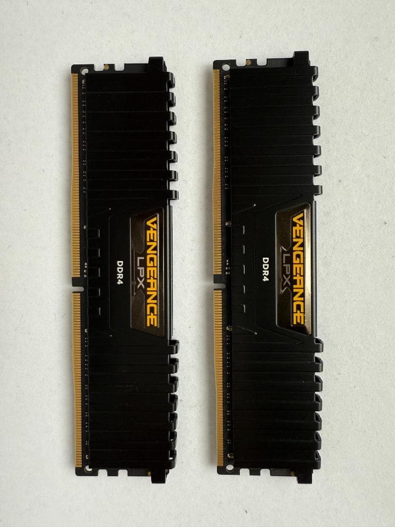 Corsair Vengeance LPX DDR4 メモリー 32GB