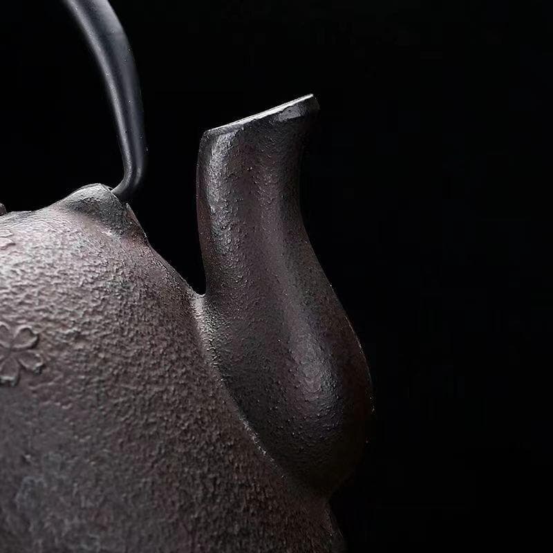 黒色 鋳鉄製 花模様 鉄瓶 茶道具対応 容量 : 1.1L