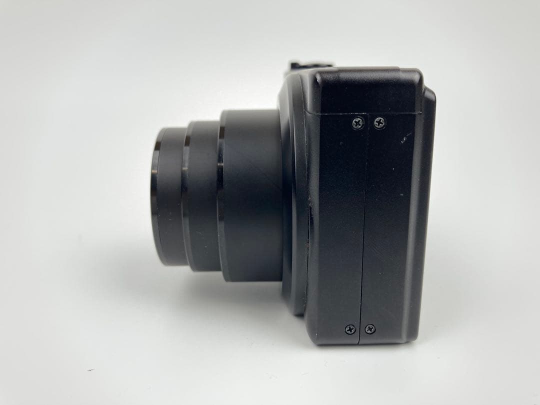 【極美品】RICOH CX4 デジタルカメラ ブラック