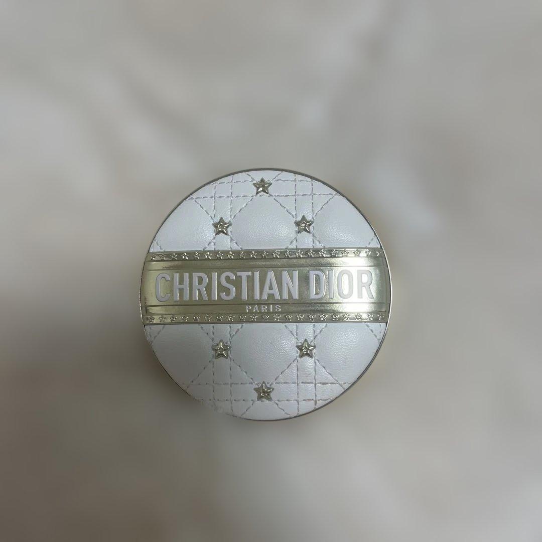 CHRISTIAN DIOR ハイライトパウダー