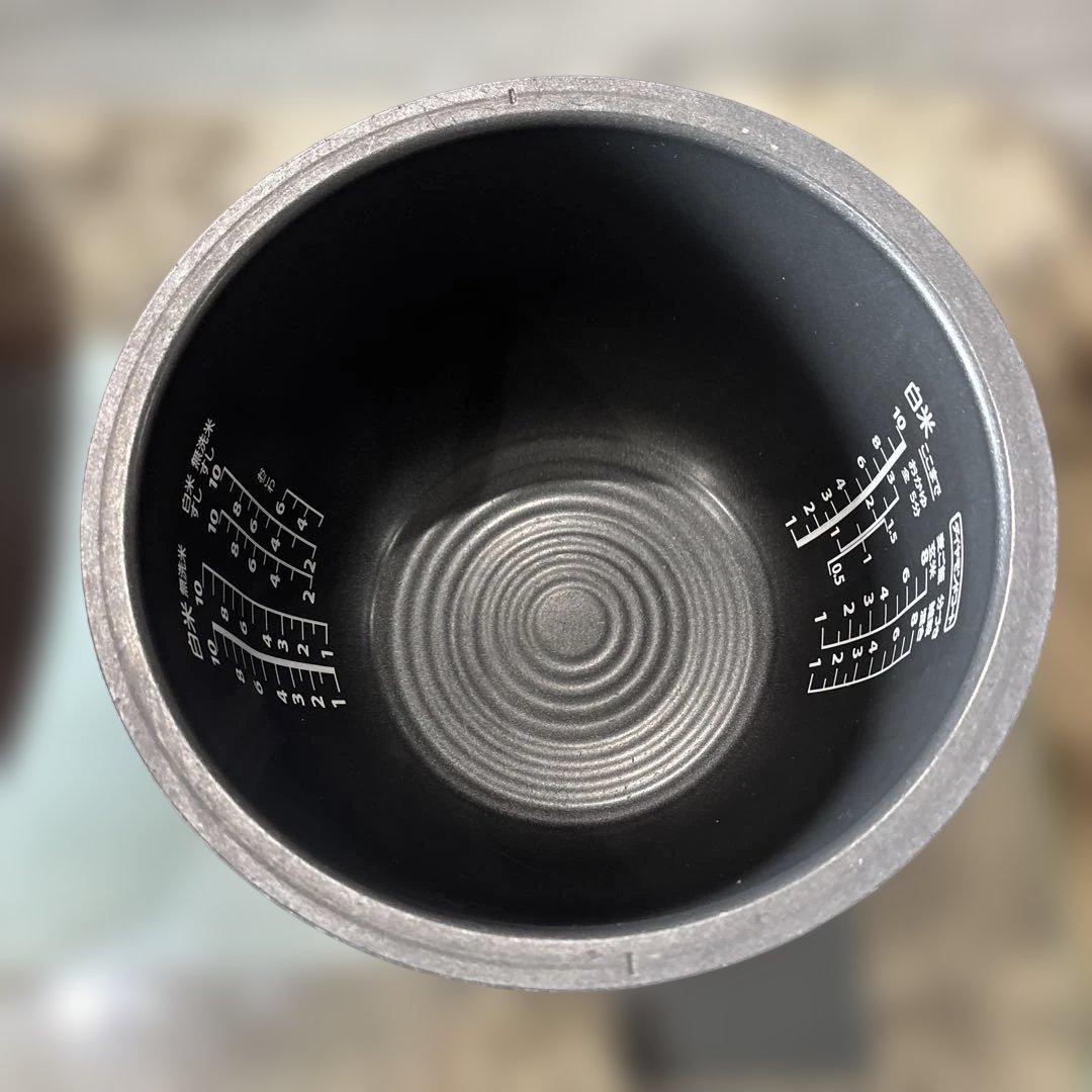 【1升炊き】東芝 真空IH炊飯器 鍛造かまど銅釜 RC-18VRL レッド
