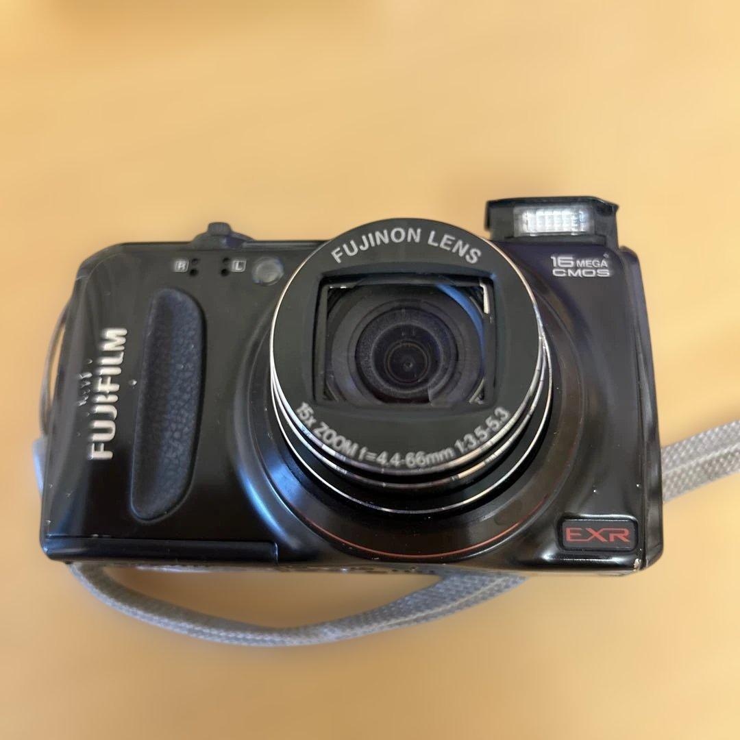 FUJIFILM F550EXR コンパクトデジタルカメラ