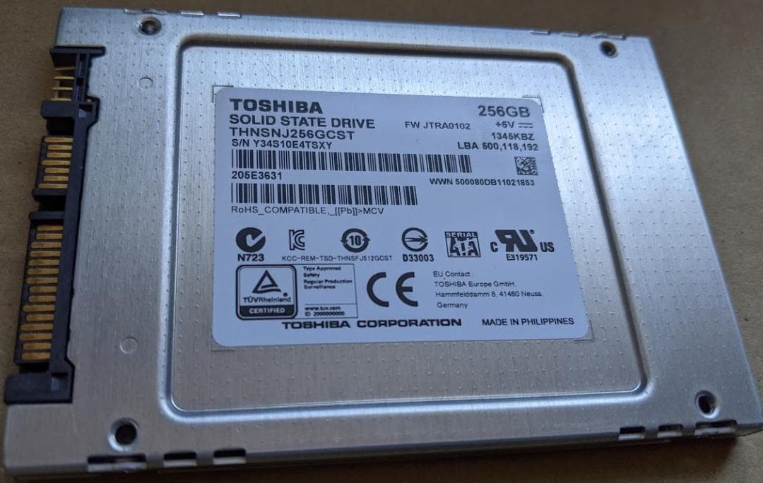 SSD SATA 256（240）GB X4
