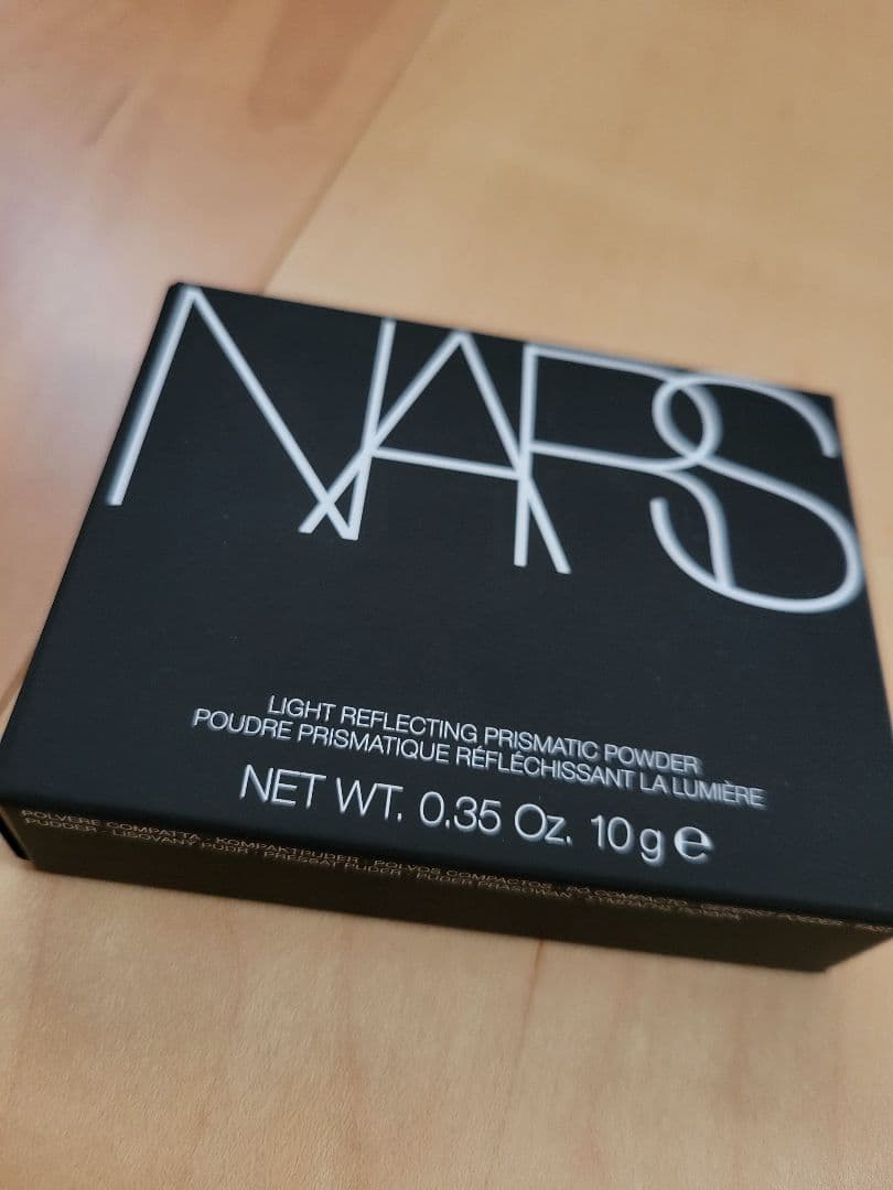 NARS ライトリフレクティング プリズマティックパウダー 数量限定 2023
